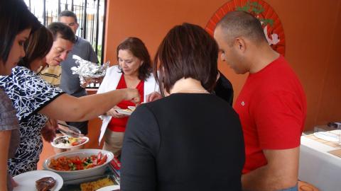 Time To Eat Freddy Garcia Sr., Myriam Norman, Steven Strasburger, Venessa Rodriguez, Ana Virginia Castellon Sanchez, Jorge Quiros and Ana Luica Castellon