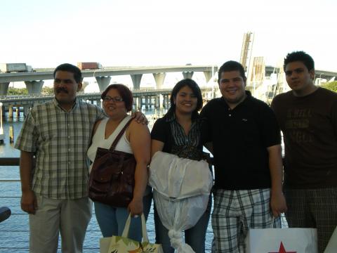 Freddy Garcia Sr-Ana Castellon-Ana Virginia Garcia Castellon-Ali Sanchez- and Freddy Garcia Jr at Bayside-May 8 2009