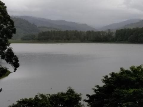 Restaurante La Casona Del Cafetal over looking the lake.