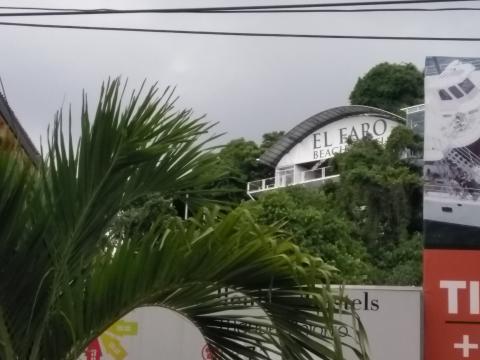 El Faro Hotel at the Entrance to Parque Nacional Manuel Antonio Park, Manuel Antonio, Costa Rica