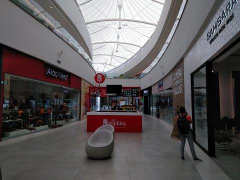 Mall Oxigeno Lower Floor